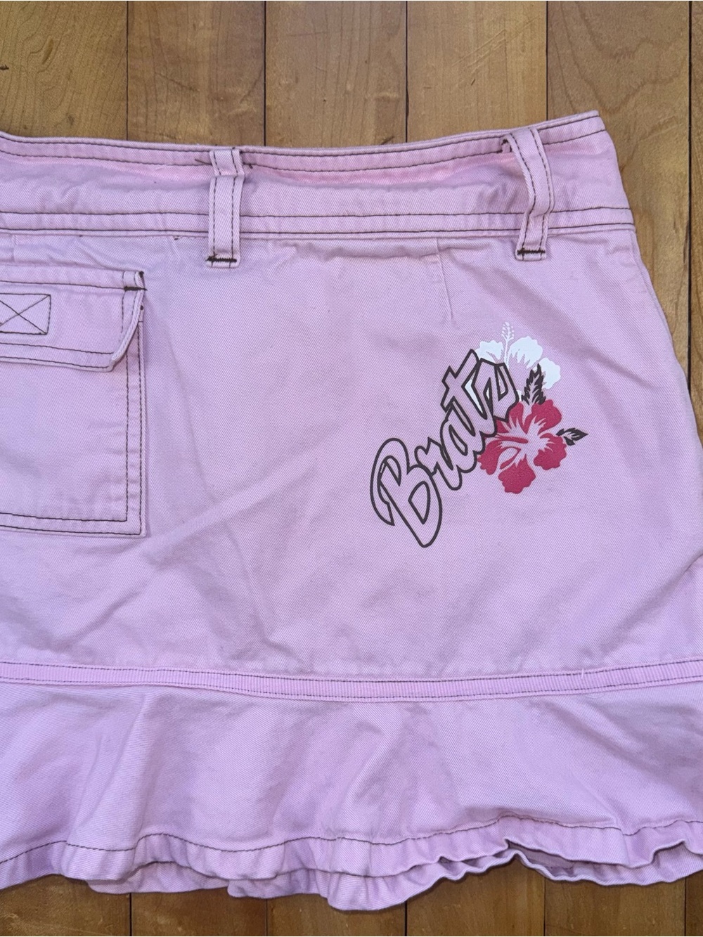 Bratz Pink Mini Skirt Girls M 7 8 Y2K Hibiscus Floral Graphic Ruffle Hem
